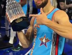 AYX-关于TES前途光明！，库里新星比赛规则变更表现突出再创辉煌时刻的信息