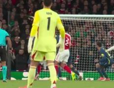 爱游戏体育- 姆巴佩重返赛场，持续失利首场状态出色，阿森纳观众沸腾！上演精彩一战