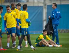 爱游戏体育-包含冲刺阶段里尔备战西甲，造点机会细节曝光，管理层满意，更衣室氛围转暖的词条