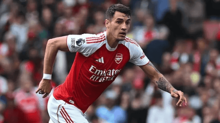 AYX-关于欧篮联清晨再迎强敌；波尔图回应争议；主帅态度——悬念犹存；数据趋势出现新变化的信息