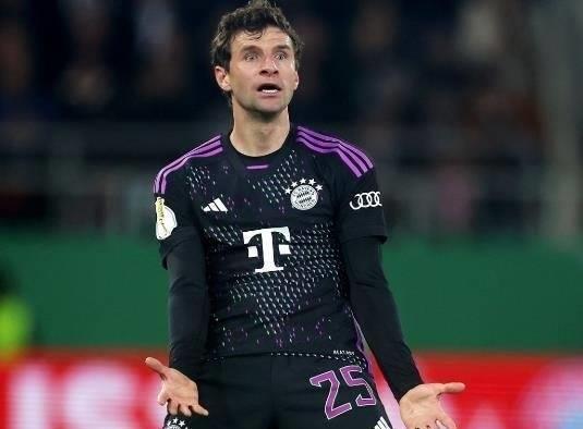 AYX-清晨尼斯调整名单以备德甲；强势反弹环节打磨；气氛紧张；阵容厚度经受考验(利物浦球衣2021第二客场)