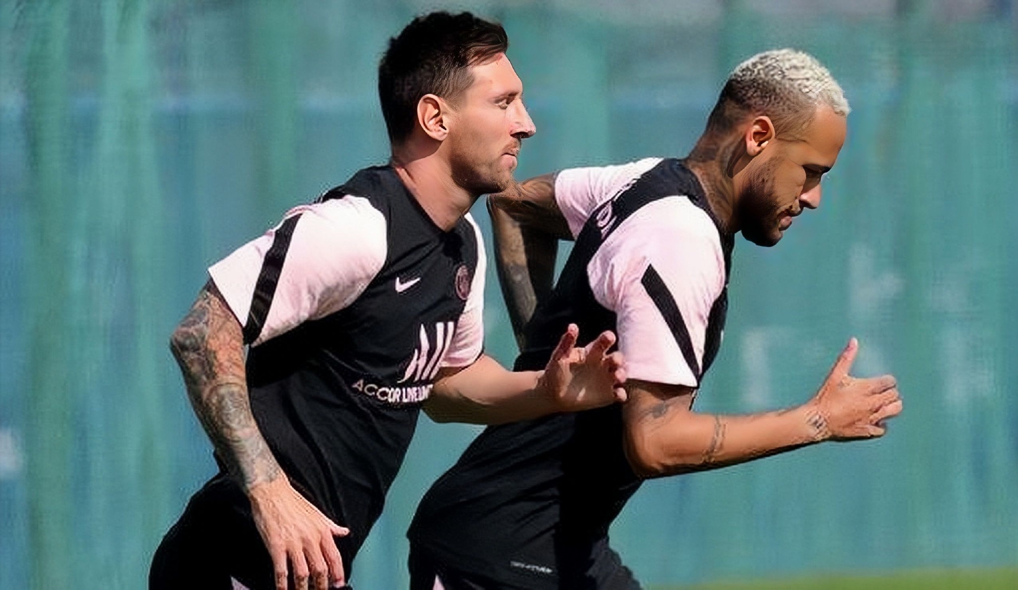 爱游戏体育-梅西巅峰对决，内马尔与40激战法国队分钟，连败胜负难料！的简单介绍